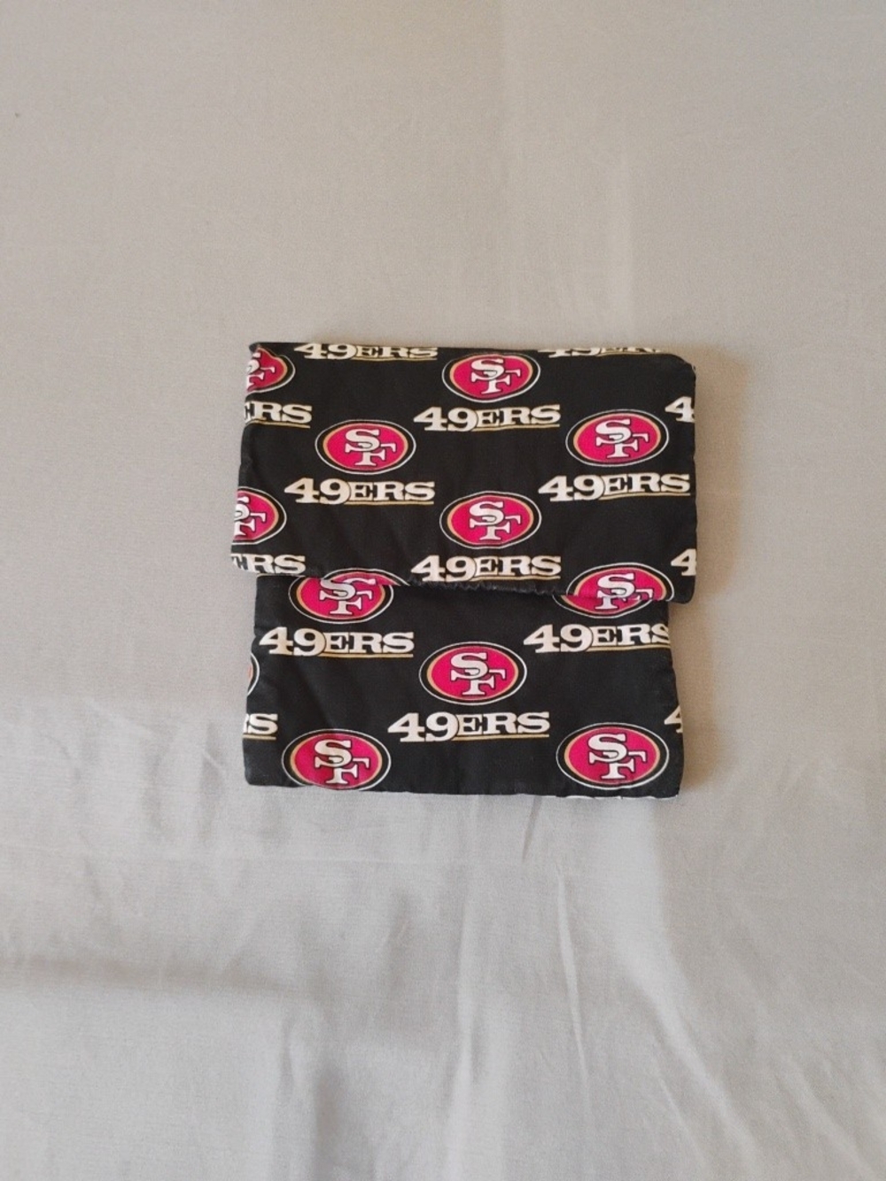 San Francisco 49ers Black Logo Foldover Clutch